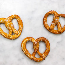 Load image into Gallery viewer, Soft Pretzel & Beer Cheese Making Kit - Tigertree