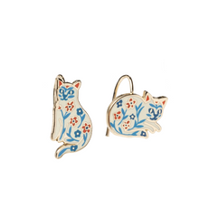 Load image into Gallery viewer, Floral Cats Earrings - Tigertree
