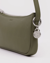 Load image into Gallery viewer, Recycled Leather Pochette - Loden - Tigertree