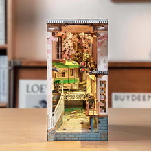 Load image into Gallery viewer, DIY Book Nook: Sakura Densya - Tigertree