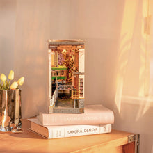 Load image into Gallery viewer, DIY Book Nook: Sakura Densya - Tigertree