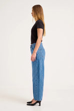 Load image into Gallery viewer, Arc Barrel - Soho Vintage