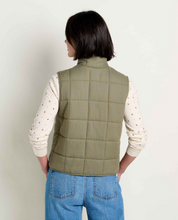 Load image into Gallery viewer, Manzana Quilted Vest - Green Moss Pattern