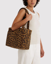 Load image into Gallery viewer, Everyday Cloud Bag - Leopard - Tigertree
