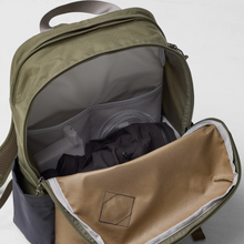 Load image into Gallery viewer, Vardag Backpack 17 - Green Clay - Tigertree