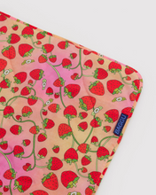 Load image into Gallery viewer, Puffy Picnic Blanket - Strawberry Blossom - Tigertree
