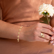 Load image into Gallery viewer, Daisy Chain Bracelet - Tigertree
