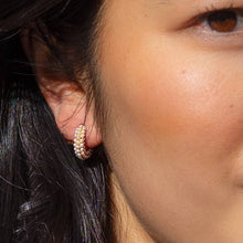 Load image into Gallery viewer, Pearl Mini Dot Hoops - Tigertree
