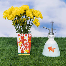 Load image into Gallery viewer, Popcorn Bag Vase - Tigertree
