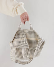 Load image into Gallery viewer, Horizontal Zip Duck Bag - Natural Grid
