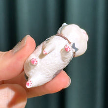Load image into Gallery viewer, Best Friend Cat Figure Keyring - Tigertree
