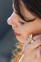 Load image into Gallery viewer, Knotty Ring- 18K Gold Plated - Tigertree
