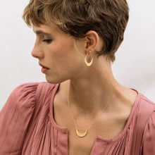 Load image into Gallery viewer, Starlight Crescent Necklace - Tigertree

