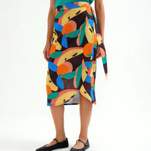 Load image into Gallery viewer, Mariental Tutifruti Midi Skirt
