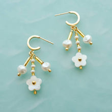 Load image into Gallery viewer, Posey Earrings - Tigertree
