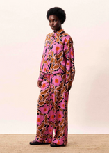 Load image into Gallery viewer, Lotus Pant - Vitoria
