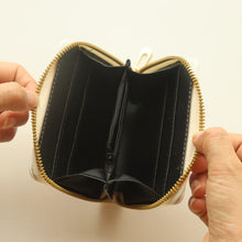 Load image into Gallery viewer, Capybara Zipper Wallet - Tigertree
