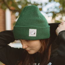 Load image into Gallery viewer, Snoopy Beanie - Tigertree
