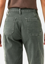 Load image into Gallery viewer, Stretch Canvas Utility Pant - Thyme
