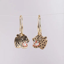 Load image into Gallery viewer, Tiger &amp; Cheetah Earrings - Tigertree
