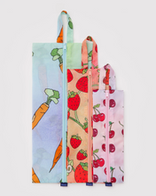 Load image into Gallery viewer, 3D Zip Set - Carrots &amp; Berries - Tigertree
