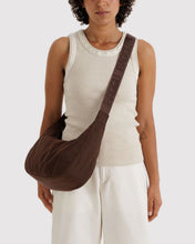 Load image into Gallery viewer, Medium Nylon Crescent Bag - Coffee - Tigertree
