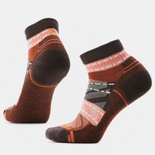 Load image into Gallery viewer, Women's Hike Light Cushion Margarita Ankle Socks - Tigertree
