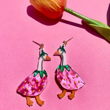 Load image into Gallery viewer, Gooseberry Earrings - Tigertree
