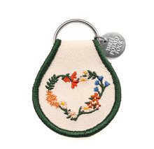 Load image into Gallery viewer, Floral Wreath Heart Patch Keychain - Tigertree
