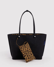 Load image into Gallery viewer, Large Nylon Reversible Tote- Leopard Mix
