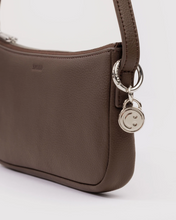 Load image into Gallery viewer, Recycled Leather Pochette - Brown - Tigertree

