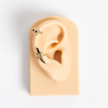 Load image into Gallery viewer, Heart &amp; Dagger Ear Cuffs - Tigertree
