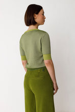 Load image into Gallery viewer, Muike Sweater - Dark Green
